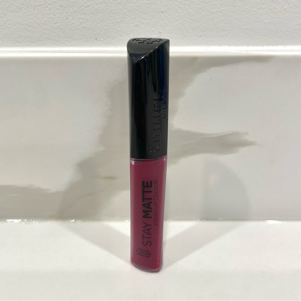 🟠5/$25 NEW Rimmel London Stay Matte Liquid Lip Colour (810 Plum This Show)